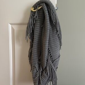 Gray Fringe Knit Shawl